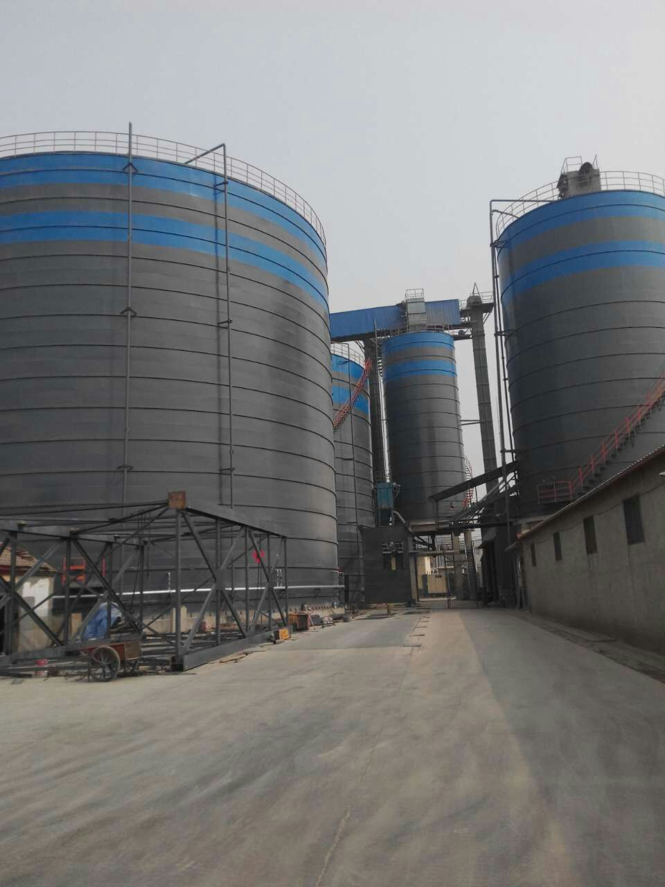 荣县粉煤灰储存库基础怎么建造